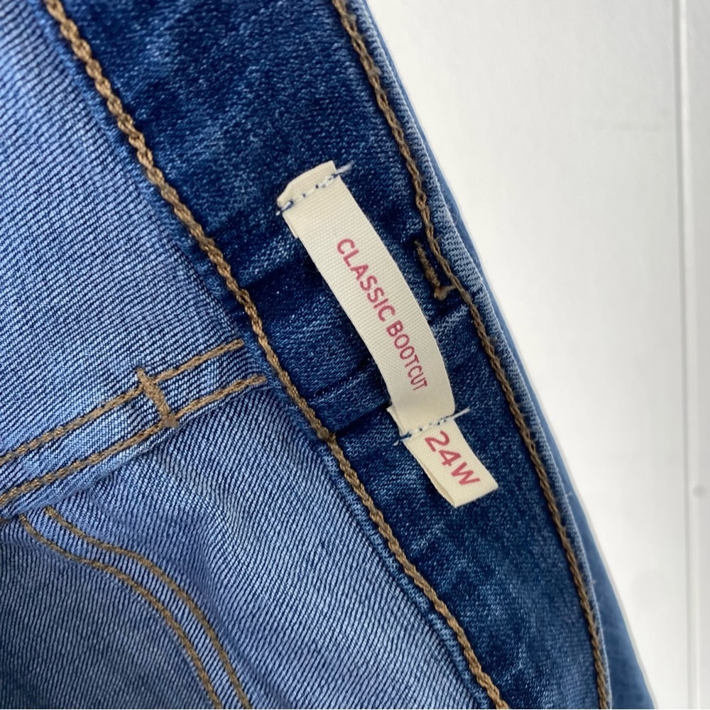 Levi's Women's Classic Bootcut Jeans Blue Stretch Size 24W Cotton Blend New - Picture 12 of 15